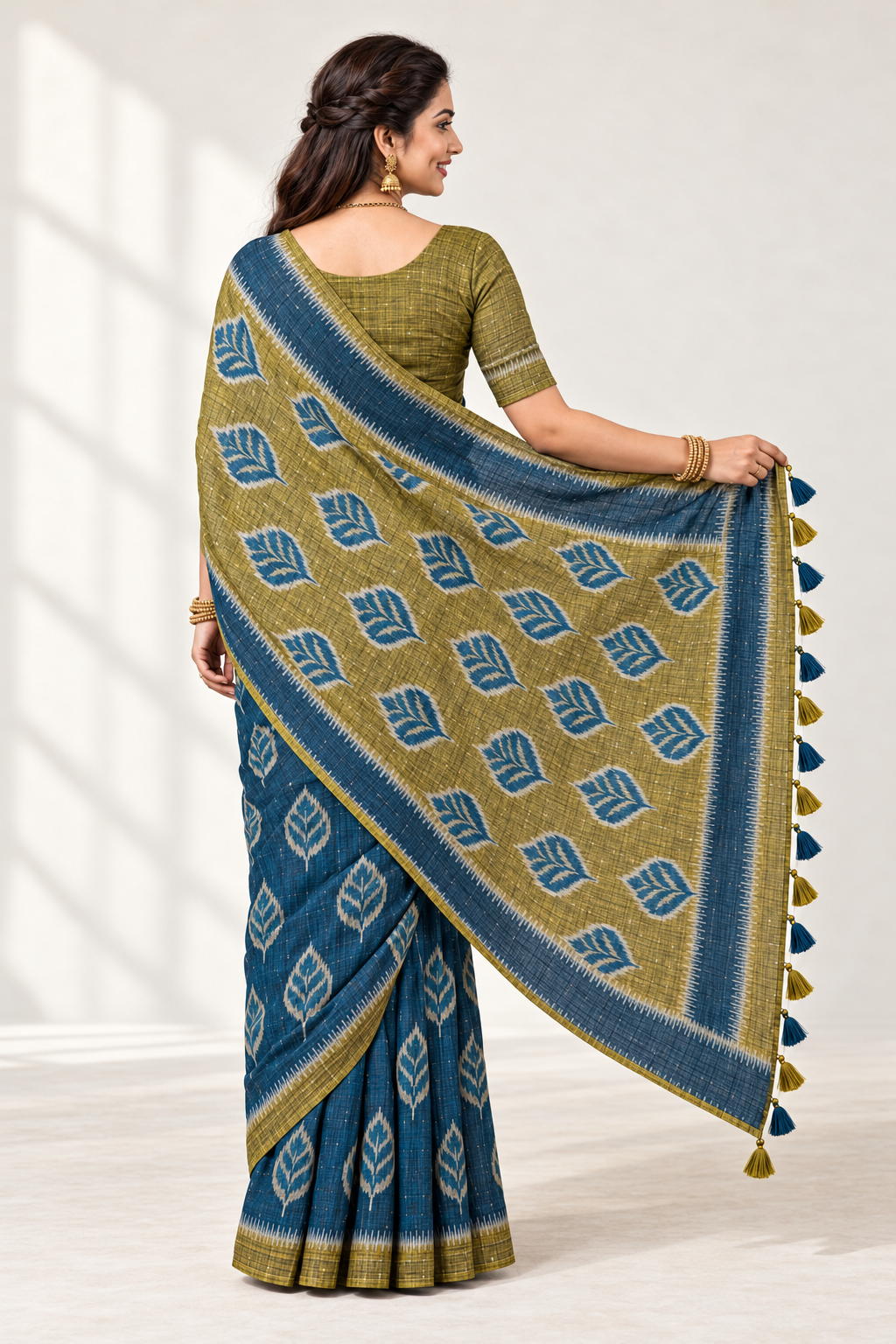 Teal Blue & Olive Bamboo Khadhi Saree with Blouse Piece