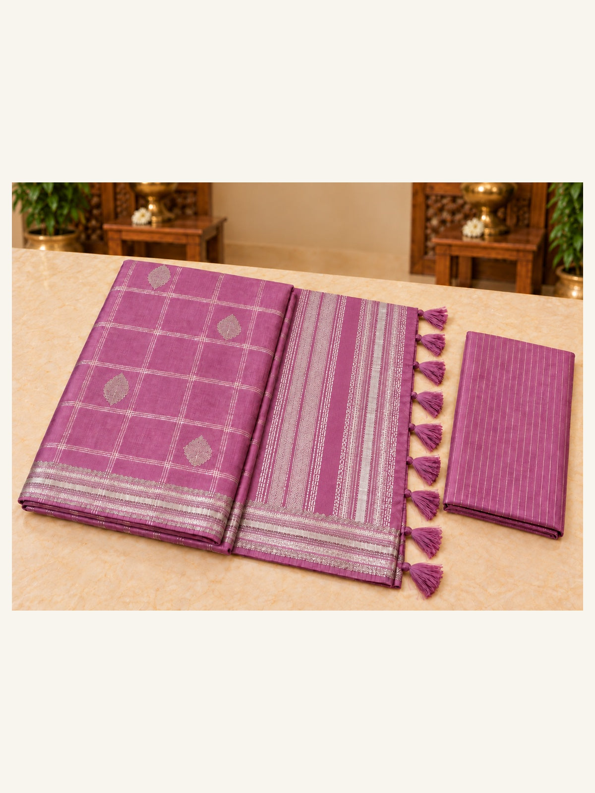 Kanjipuram Semi Silk Saree Mauve - folded saree with blouse piece